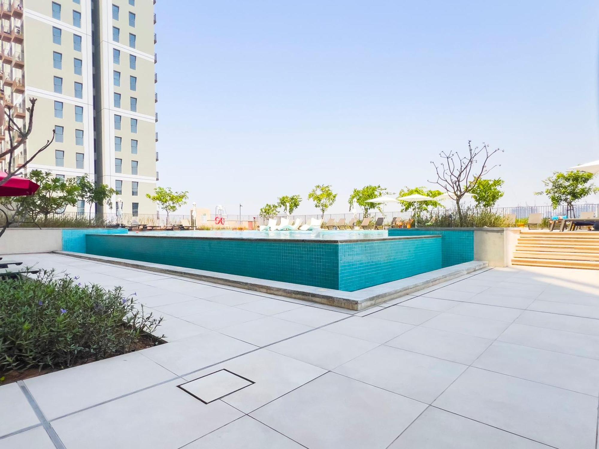 Socio Tower1 - Hills Modern Urban Retreat In The By Serenity Living Homes Appartement Dubai