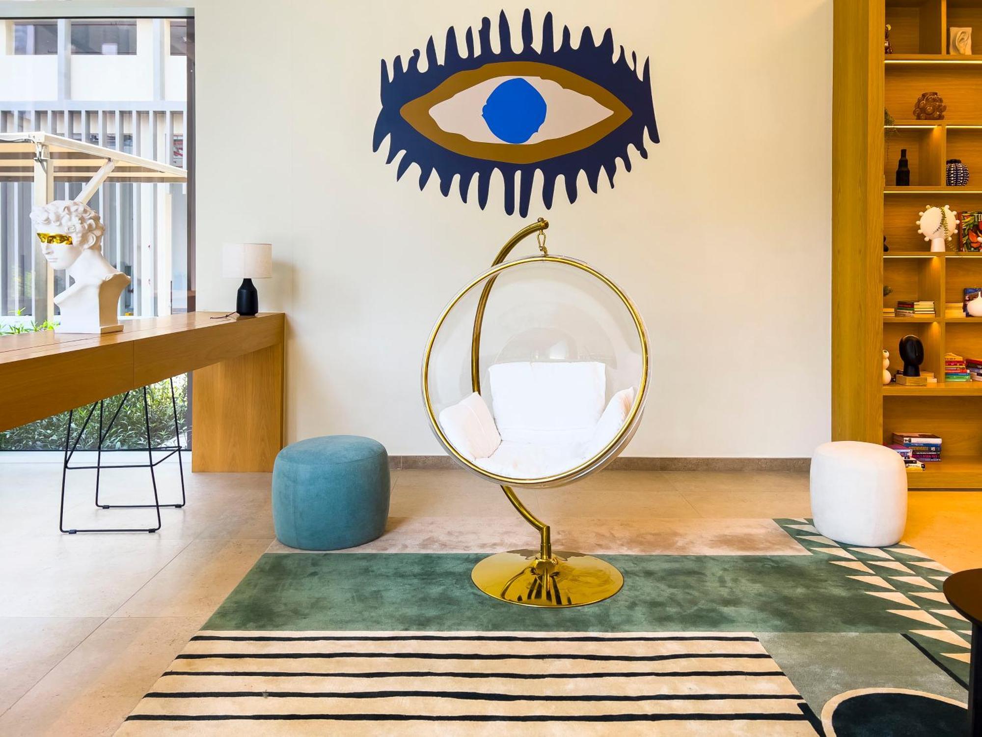 Socio Tower1 - Hills Modern Urban Retreat In The By Serenity Living Homes Appartement *